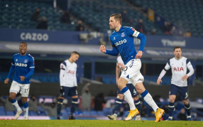 它不仅仅关 它不仅仅关