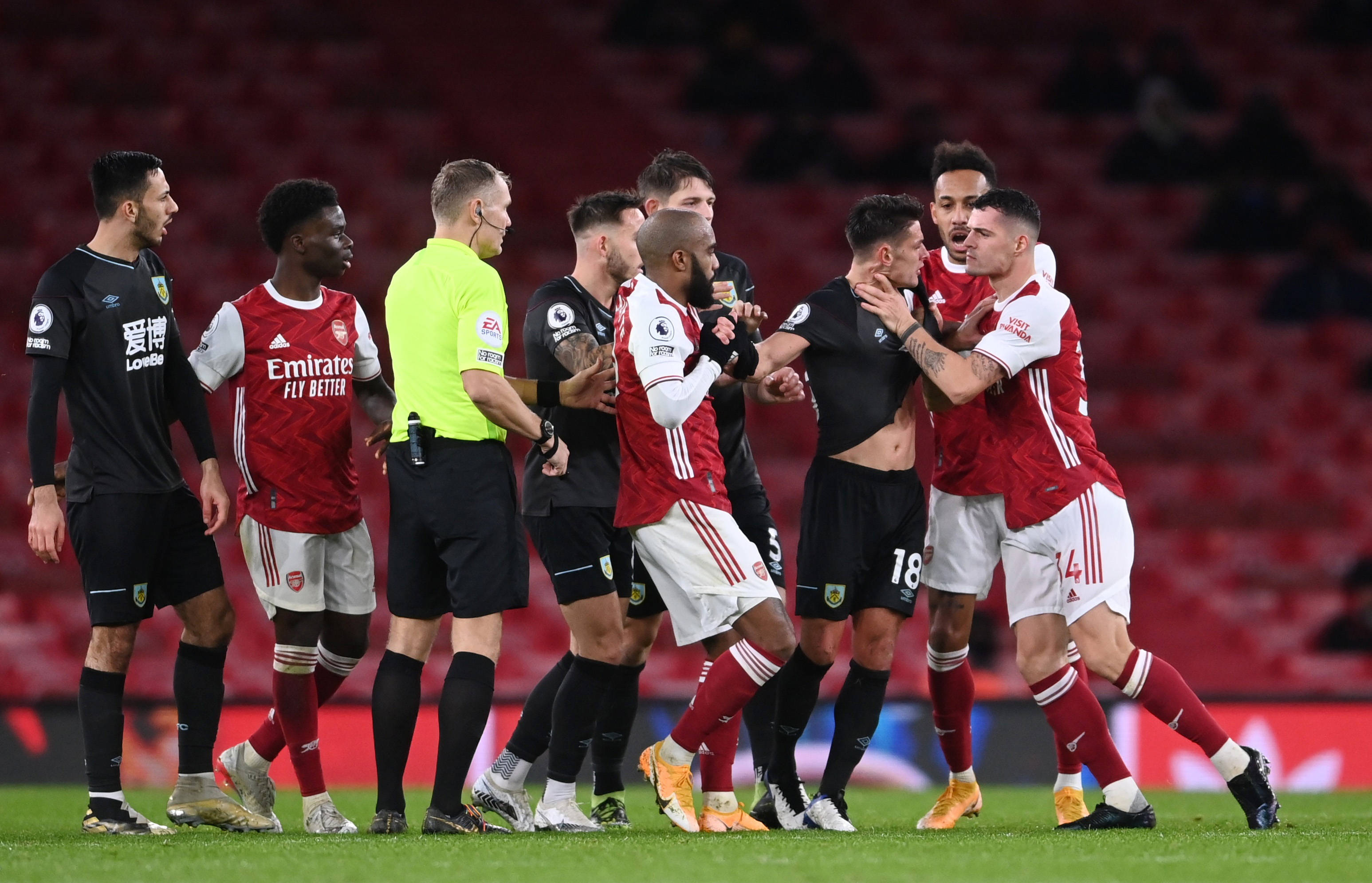 安排让富勒 安排让富勒